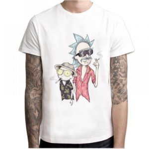 chico tatuado con Camisetas Rick & Morty