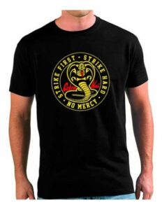comprar t shirts de cobra kai online